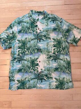 Tommy Bahama Tropical Hawaiian Button Up Shirt Men’s XL Camp Shirt
